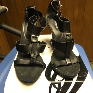 Platform sandals